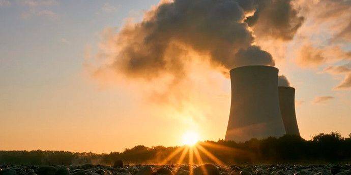 Компания Билла Гейтса начнет постройку атомной станции нового поколения летом