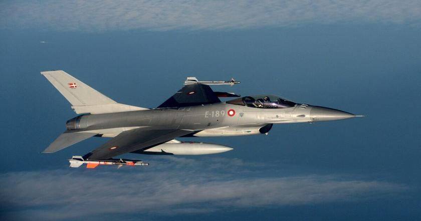 Аргентина вскоре может купить F-16 у Дании