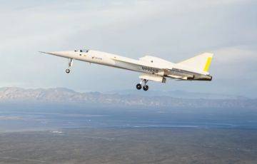 Самолет нового поколения Boom XB-1 впервые подняли в небо