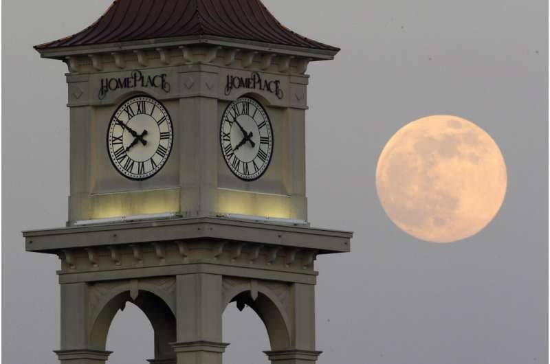 НАСА планирует создать часы для Луны с «быстрыми секундами»