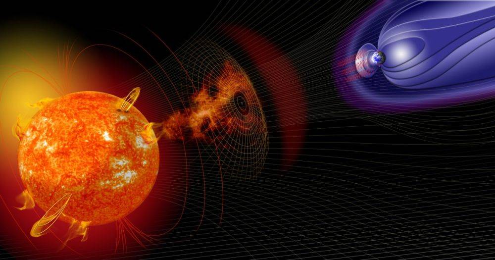 На Солнце извергается темная плазма: чем это может быть опасно для Земли и когда ее ждать (видео)
