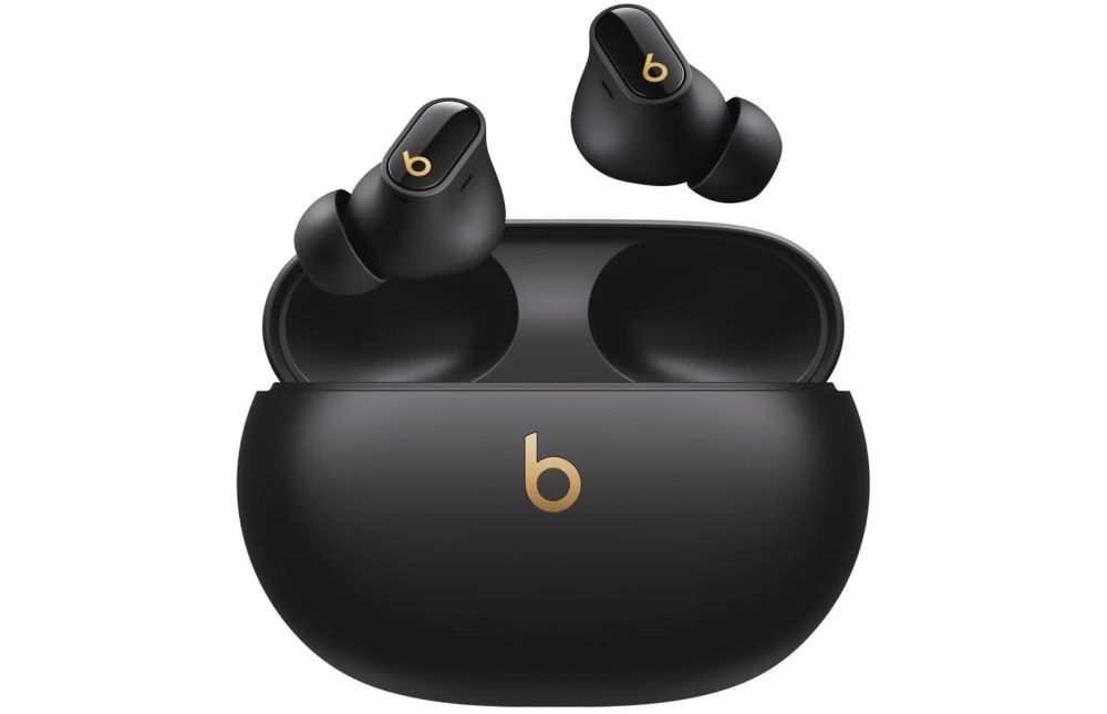 Apple исправила критическую уязвимость в наушниках Beats Studio Buds