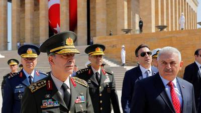 Турция решила избавиться от неугодного главы азербайджанского генштаба