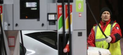 Цена на бензин АИ-92 в Петрозаводске снизилась за неделю