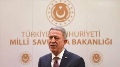 Министр обороны Турции: Мозг НАТО не мёртв, альянс успешно адаптируется