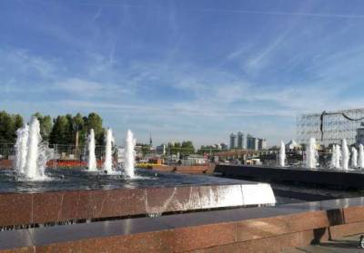 Из-за тепла в Москве сезон фонтанов продлили до 10 октября