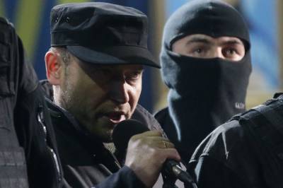 Ярош собрался представлять Украину в ТКГ по Донбассу: "Мира не видать, как собственных ушей"