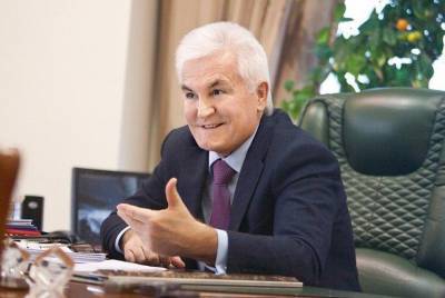 Игорь Сирота «отбеливает» репутацию, чтобы остаться главой «Укргидроэнерго», — блогер