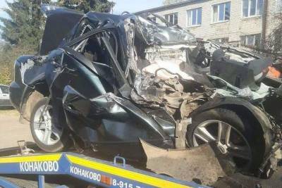 Опубликовано фото Мазды, водитель которой погиб в аварии в Тверской области