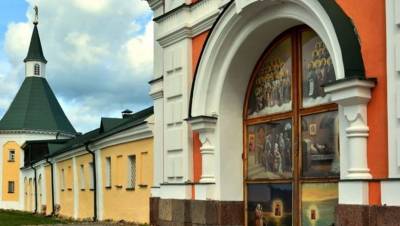 ФСБ и МВД раскрыли кражу иконы, подаренной Путиным Иверскому монастырю