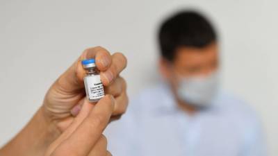 В Крыму оценили отказ Украины от российской вакцины от COVID-19