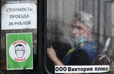 Жителей Крыма и туристов без масок перестанут пускать в маршрутки