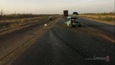 Водитель «Оки» погиб в ДТП в Светлоярском районе Волгоградской области