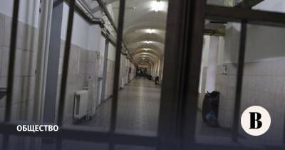 «Коммерсантъ»: ФСИН планирует ликвидировать «колл-центры» в тюрьмах