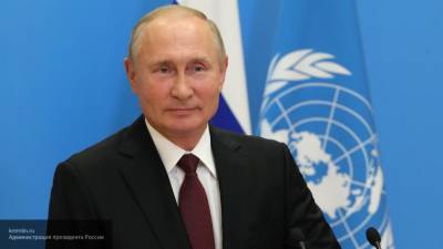 Путин вместе Макроном и Трампом призвал прекратить бои в Карабахе