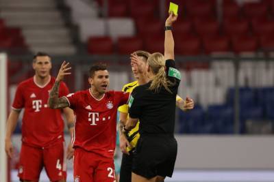 В Иране не показали матч Суперкубка Германии из-за женщины-арбитра