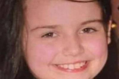 Родителей обвиняют в убийстве 12-летней дочери, умершей от сердечного приступа из-за укусов вшей