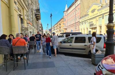 Улица Рубинштейна по выходным и праздникам станет пешеходной
