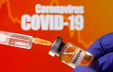 Одна из вакцин от COVID-19 оказалась способной помочь пожилым людям