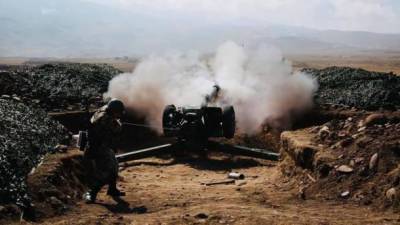 Война в Нагорном Карабахе: Трамп, Путин и Макрон призвали прекратить боевые действия