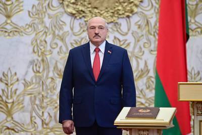 Парламент Латвии отказался признать Лукашенко легитимным президентом