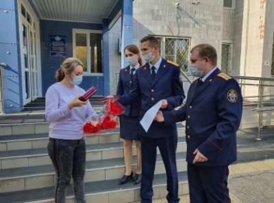 Ульяновские следователи в День пожилого человека навестили подшефный геронтологический центр «Забота»