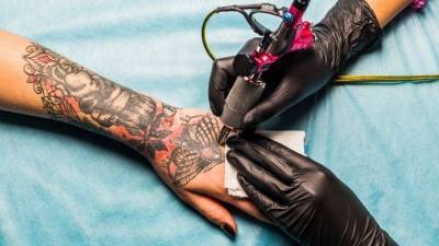 Как татуировки могут спровоцировать рак кожи — заключение дерматолога