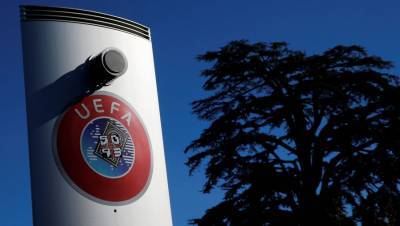УЕФА позволил заполнять стадионы на 30% на матчах сборных и еврокубков