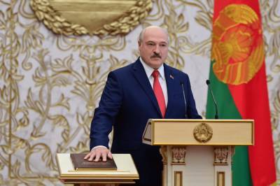 Латвия не признала легитимность Лукашенко