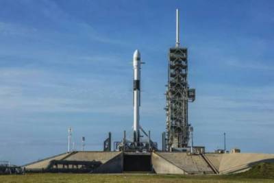 SpaceX остановила запуск спутников Starlink за 18 секунд до их старта