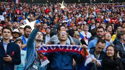 УЕФА дал добро зрителям на посещение матчей сборных и еврокубков