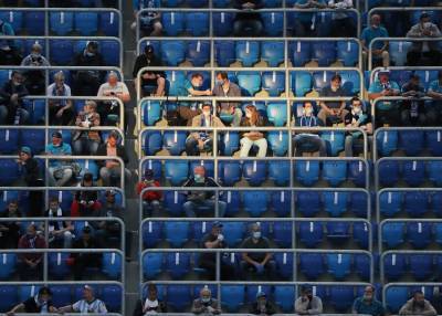 УЕФА разрешил заполнять трибуны на 30% на матчах сборных и еврокубков