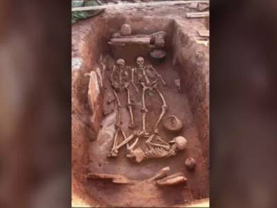 Археологи нашли могилу женщины-воина возрастом 2500 лет и тайник с оружием