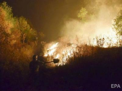 ЕС расширил санкции против РФ, в Луганской области бушуют лесные пожары. Главное за день