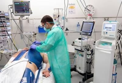 Минздрав Израиля сообщил о 2.500 новых больных COVID-19
