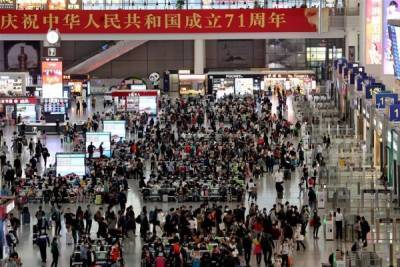 Шанхай за неделю каникул заработал на туризме 2,5 млрд долларов
