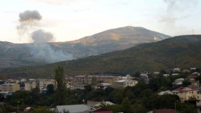 Переговоры по ситуации в Нагорном Карабахе продолжаются девять часов