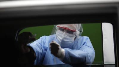 Число случаев заболевания коронавирусом в Колумбии превысило 894 тысячи