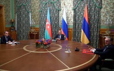Азербайджан и Армения договорились о перемирии в Нагорном Карабахе