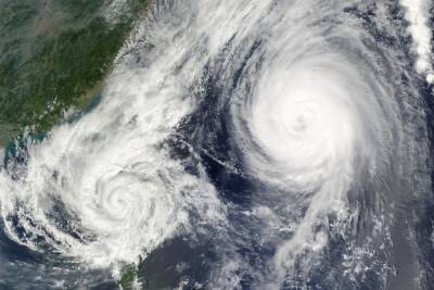 Ураган Delta вышел на побережье США