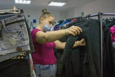 «Центр гуманитарной помощи» призывает костромичей поделиться излишками одежды с нуждающимися