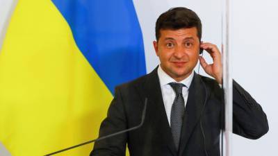 Туманные формулировки: почему Верховный суд Украины обязал Зеленского говорить на украинском языке