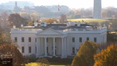 Politico: администрация Белого дома предложила сотрудникам уйти в отставку