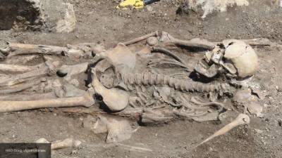 Скелет неизвестного мужчины обнаружили у теплотрассы в Вольске