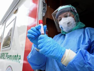 За сутки в Украине зафиксировано 5728 случаев инфицирования коронавирусом
