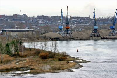 В Красноярском крае объявили режим ЧС после разлива топлива в Ангару