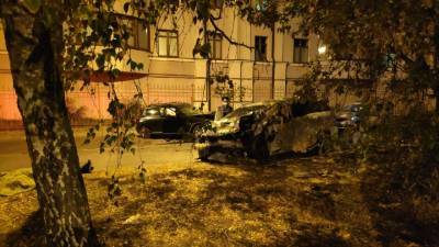 В Воронеже в ночной аварии один человек погиб и еще двое пострадали