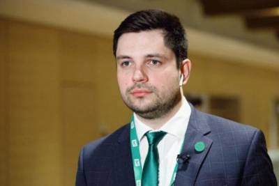 В партии Зеленского не исключают закупки вакцины от коронавируса в РФ