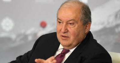 Саркисян надеется, что гуманитарное перемирие станет началом мирного процесса по Карабаху