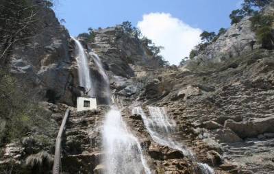 В Крыму пересох крупнейший водопад Украины